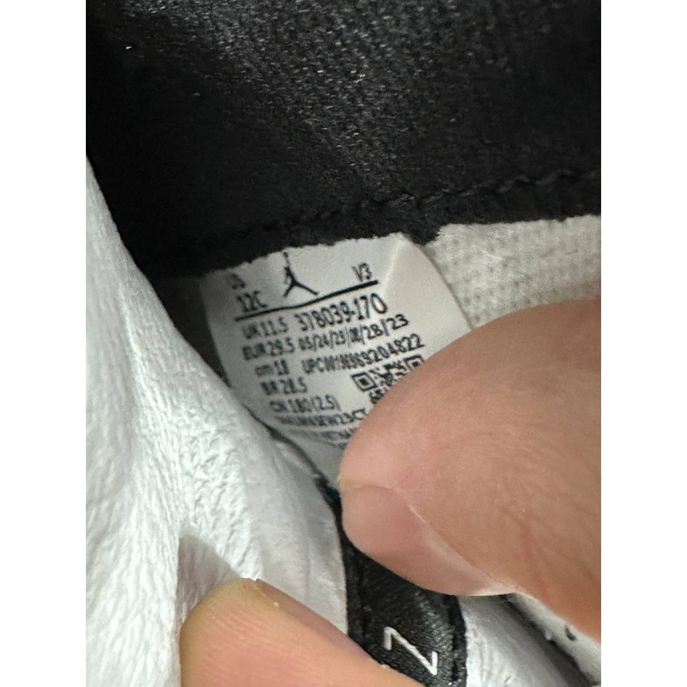 Nike Air Jordan 11 Retro PS 'Gratitude / Defining Moments' 378039-170 Kids 12C - Picture 8 of 9
